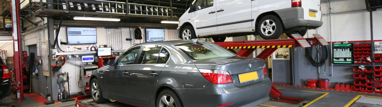 mot at Discount Tyres Luton